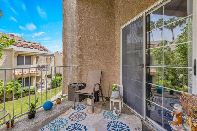 2700 Lawrence Crossley Road 63, Palm Springs, CA 92264
