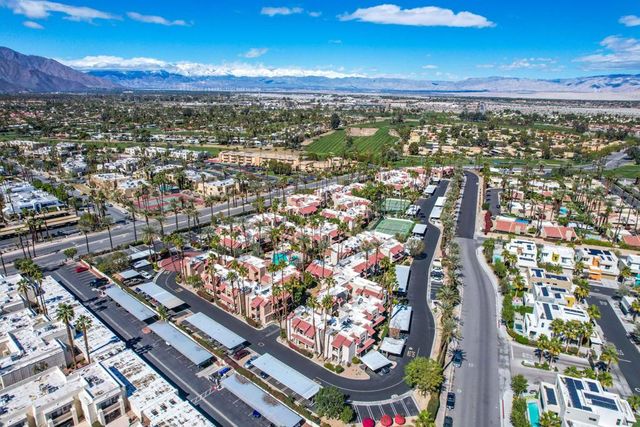 2700 Lawrence Crossley Road 63, Palm Springs, CA 92264