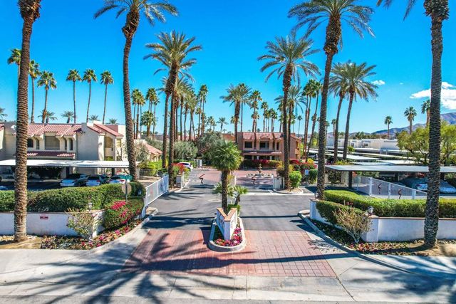 2700 Lawrence Crossley Road 63, Palm Springs, CA 92264