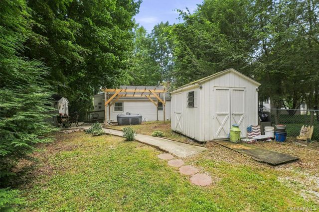 1555 Route 292, Holmes, NY 12531
