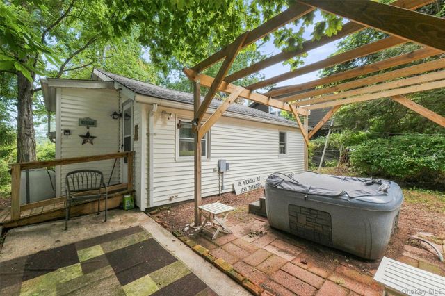 1555 Route 292, Holmes, NY 12531