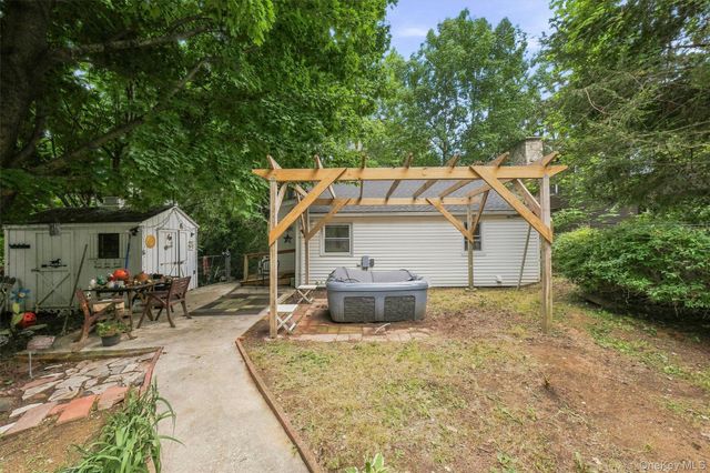 1555 Route 292, Holmes, NY 12531