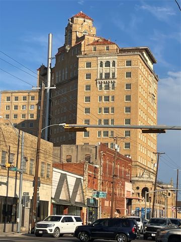 300 NW 13th Street, Mineral Wells, TX 76067