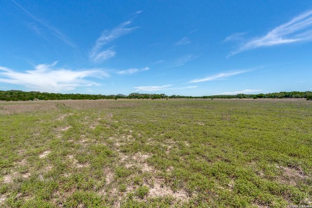 1717 W FM 473, Spring Branch, TX 78070
