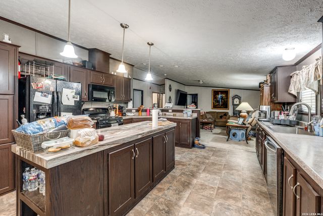 1717 W FM 473, Spring Branch, TX 78070