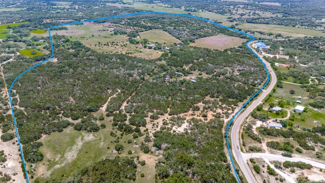 1717 W FM 473, Spring Branch, TX 78070
