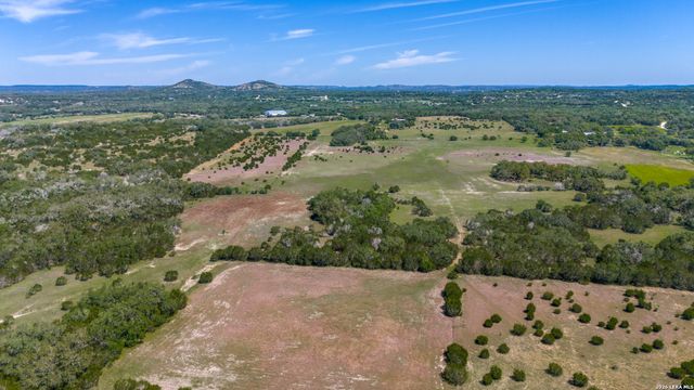 1717 W FM 473, Spring Branch, TX 78070
