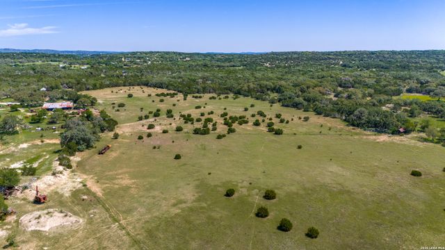 1717 W FM 473, Spring Branch, TX 78070