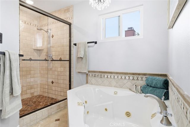 7505 Bobbyboyar Avenue, West Hills, CA 91304