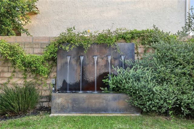 7505 Bobbyboyar Avenue, West Hills, CA 91304
