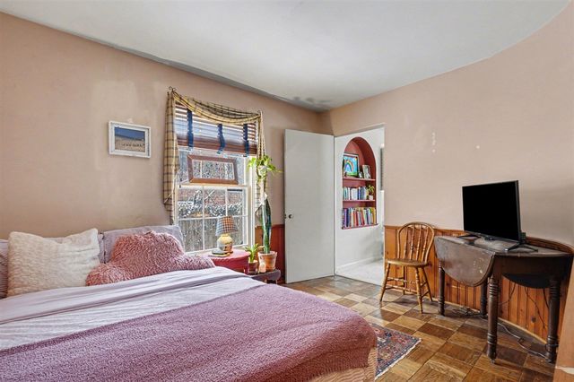 2006 Centerridge Road, Kalamazoo, MI 49008