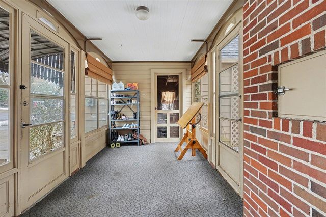 2006 Centerridge Road, Kalamazoo, MI 49008