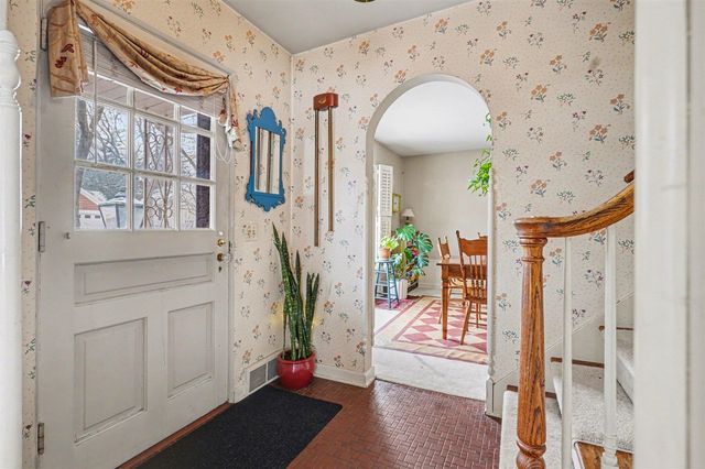 2006 Centerridge Road, Kalamazoo, MI 49008