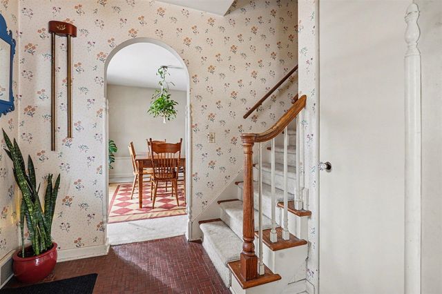 2006 Centerridge Road, Kalamazoo, MI 49008