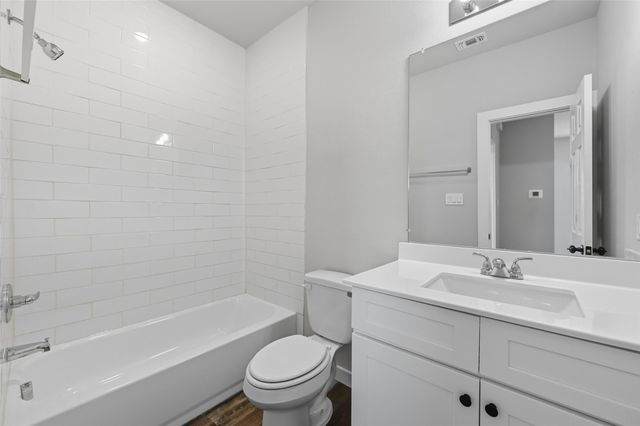 3465 Valley Vista Drive, Fort Worth, TX 76053