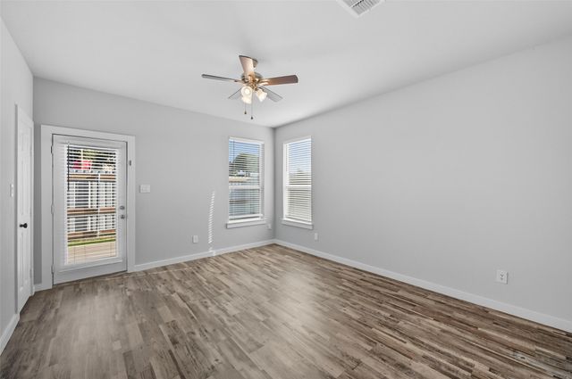 3465 Valley Vista Drive, Fort Worth, TX 76053