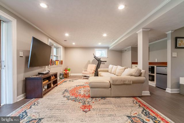 49 WILLOW CREEK RD, Wrightsville, PA 17368