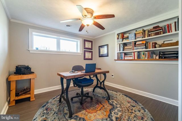 49 WILLOW CREEK RD, Wrightsville, PA 17368