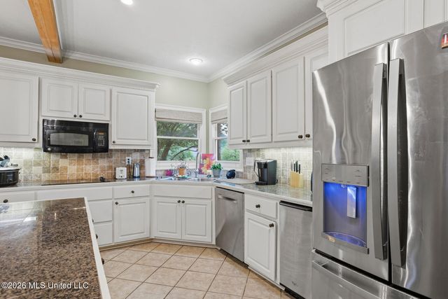 610 Abbots Lane, Ridgeland, MS 39157