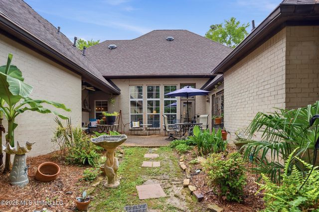 610 Abbots Lane, Ridgeland, MS 39157