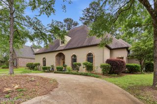 610 Abbots Lane, Ridgeland, MS 39157