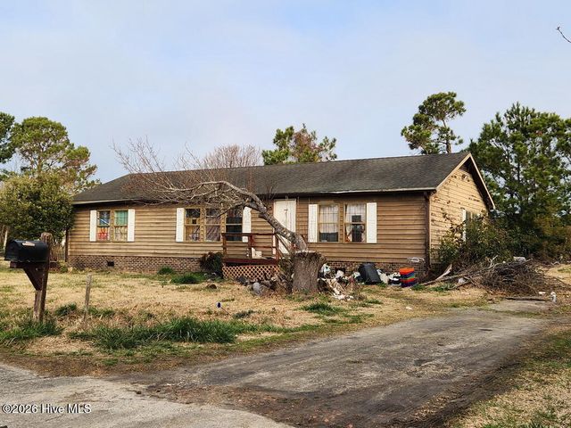 429 Sand Dollar Drive, Gloucester, NC 28528