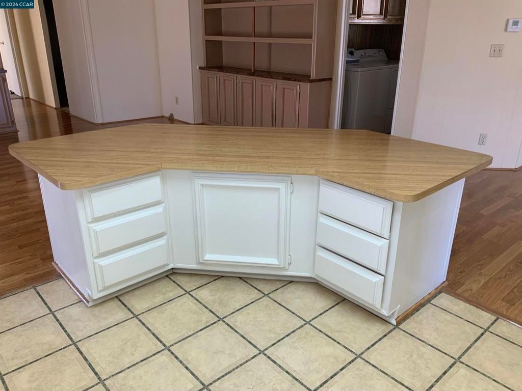 Image 9 of property listing at 268 268 Coral Dr., Pittsburg, CA 94565