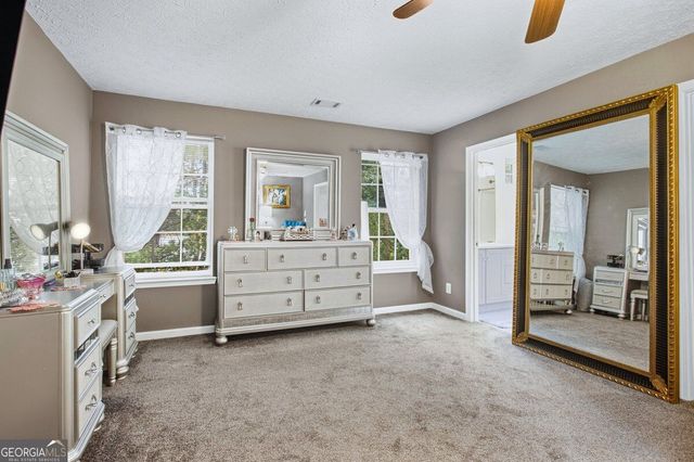 935 Lakeside Circle, Covington, GA 30016