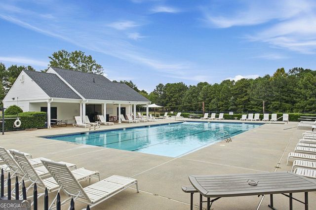 935 Lakeside Circle, Covington, GA 30016