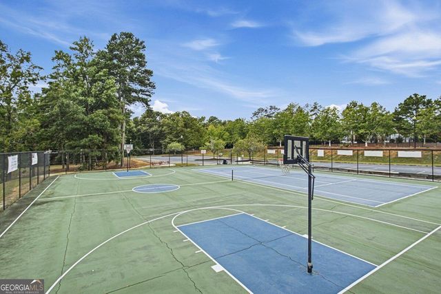 935 Lakeside Circle, Covington, GA 30016