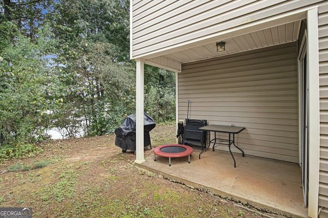 935 Lakeside Circle, Covington, GA 30016