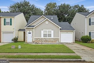 935 Lakeside Circle, Covington, GA 30016