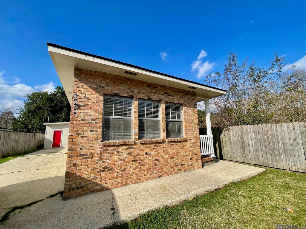 58420 Iron Farm Rd, Plaquemine, LA 70764