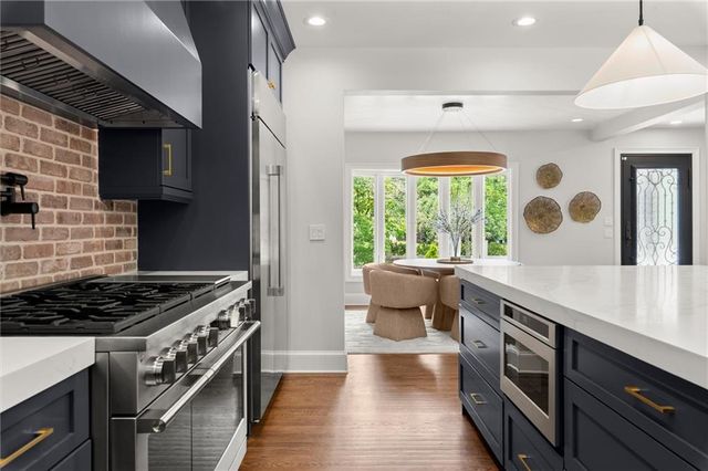 4562 Columns Drive, Marietta, GA 30067