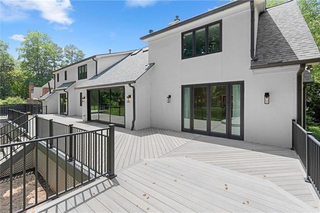 4562 Columns Drive, Marietta, GA 30067