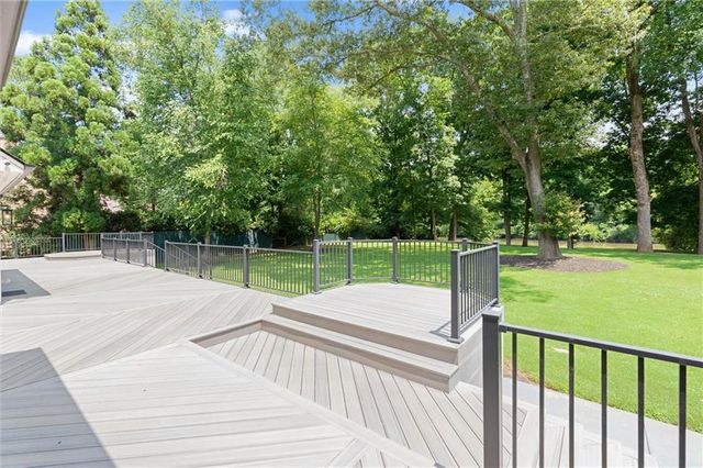 4562 Columns Drive, Marietta, GA 30067