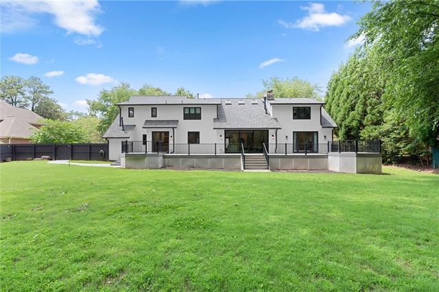 4562 Columns Drive, Marietta, GA 30067