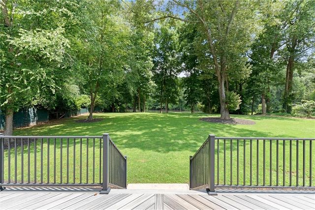 4562 Columns Drive, Marietta, GA 30067