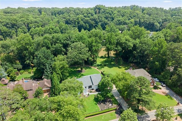 4562 Columns Drive, Marietta, GA 30067