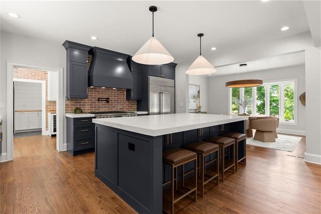 4562 Columns Drive, Marietta, GA 30067