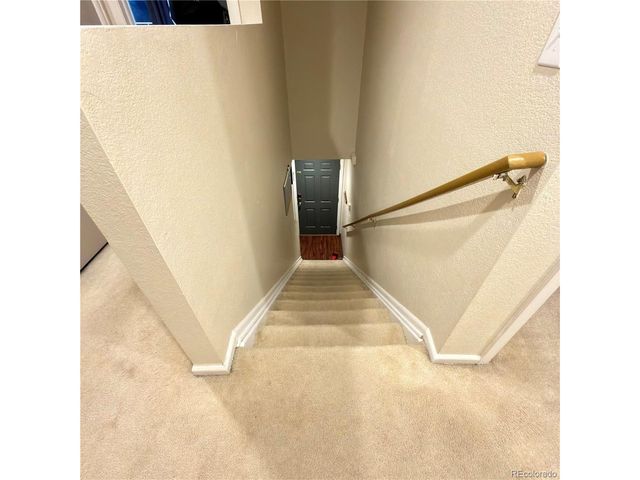 5325 E 100th Dr, Thornton, CO 80229