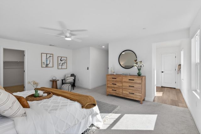 10156 Zane Way, Elk Grove, CA 95757