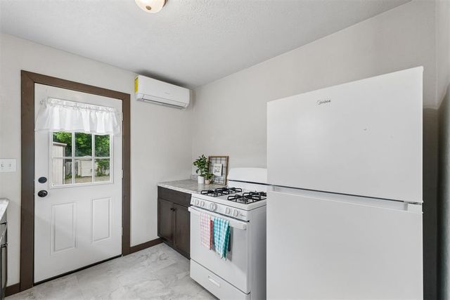 1412 Magnolia Lane, Midwest City, OK 73110