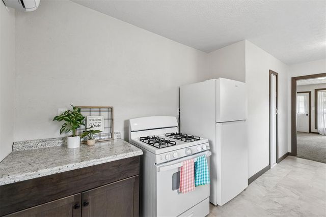 1412 Magnolia Lane, Midwest City, OK 73110