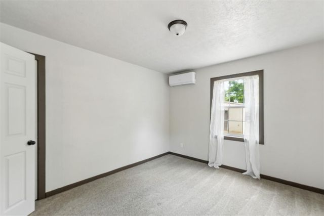 1412 Magnolia Lane, Midwest City, OK 73110