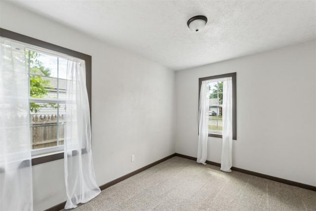 1412 Magnolia Lane, Midwest City, OK 73110