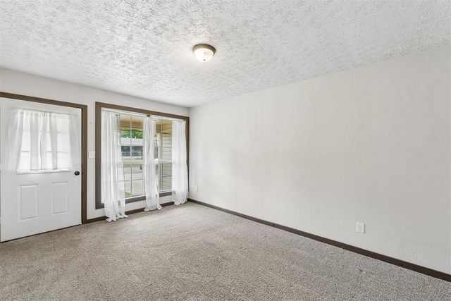 1412 Magnolia Lane, Midwest City, OK 73110