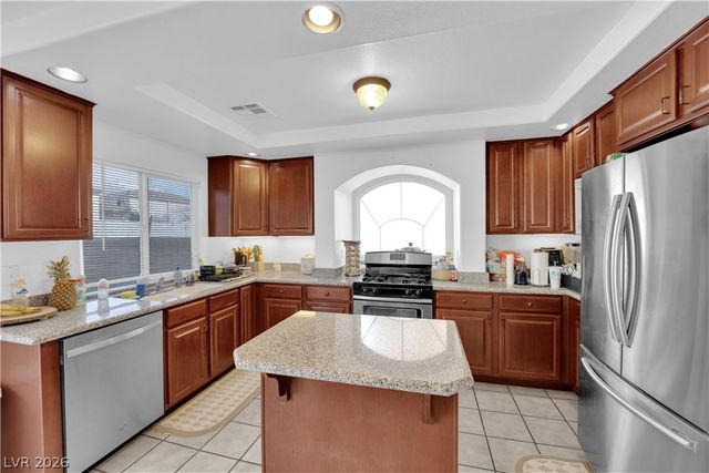 10568 Salmon Leap Street, Las Vegas, NV 89183
