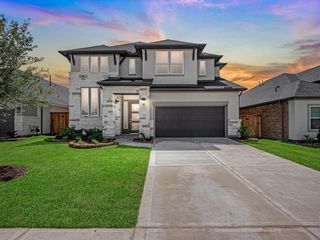 7066 North Lake Clopton Drive, Montgomery, TX 77316