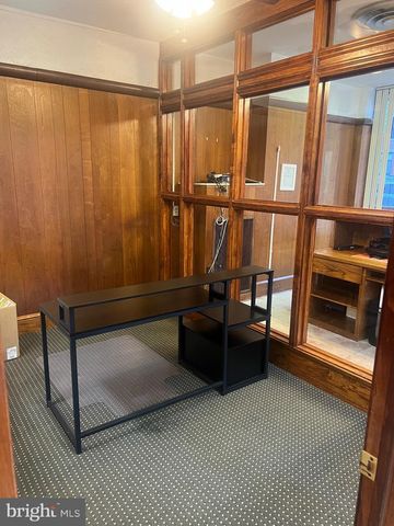 1301 S BROAD ST, Philadelphia, PA 19147